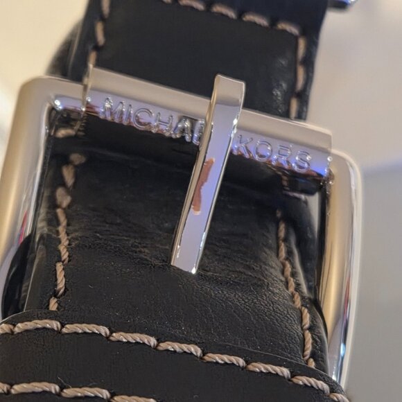 Michael Kors Brookville Large Hobo Black Leather Shoulder Bag - Picture 16 of 16